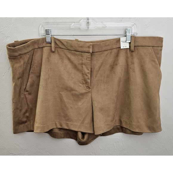 Abercrombie & Fitch Pants - *NEW w/Tags Abercrombie & Fitch Brown Faux Suede Shorts Women's Size 35I20
